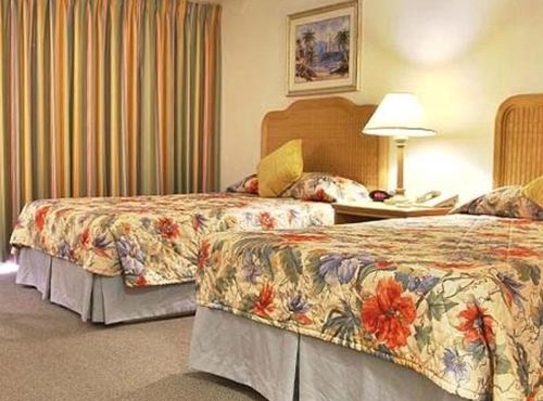Castaways Resort and Suites in Freeport