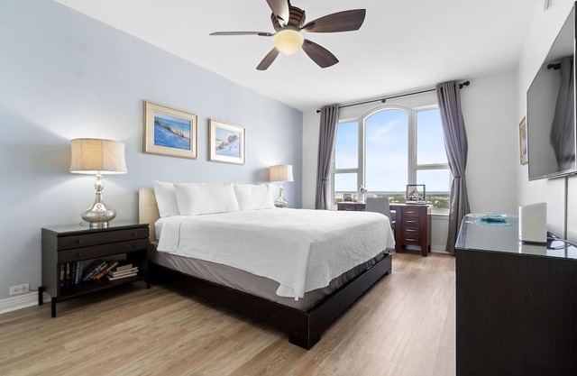 Beach Colony East Penthouse 16A in Pensacola